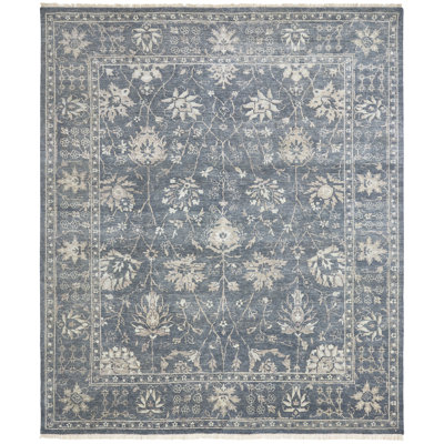 Preiss Wool Oriental Area Rug in Gray/Ivory