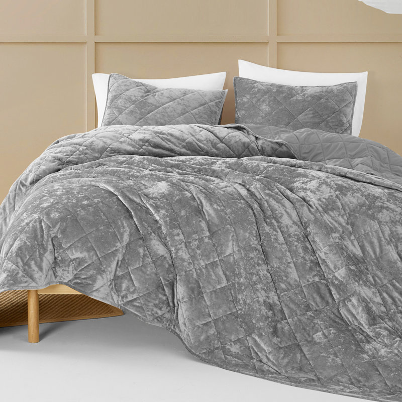 Gray Velvet Diamond Quilt Set Full-Queen