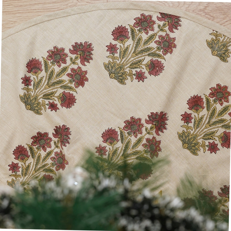 Jupe d'arbre de Noël en lin de 30 pouces fabriquée par un artisan Fab Fabine avec motifs à blocs complexes imprimés à la main, décorations de vacances de qualité supérieure - Mor Pankh