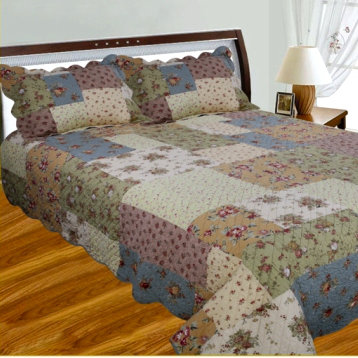 Farmhouse / Country Cotton Patchwork Quilt