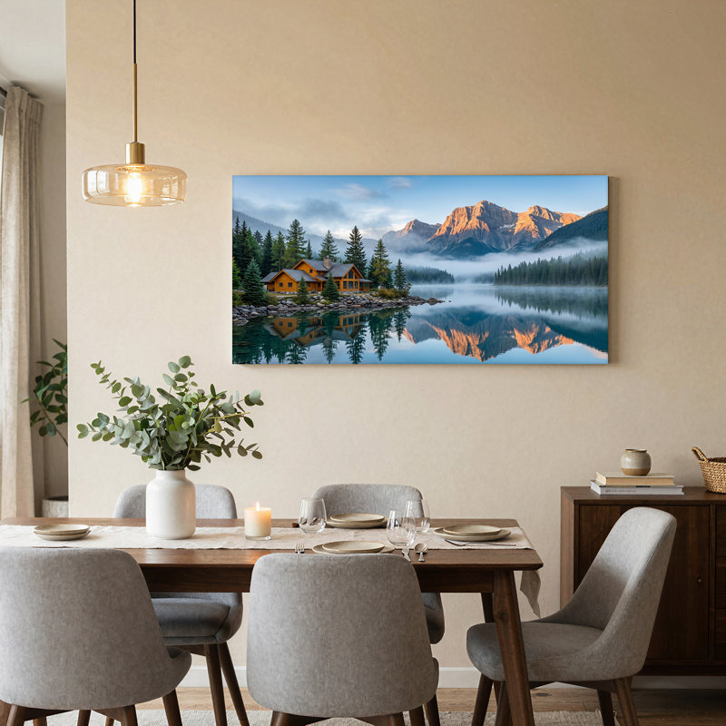 Art sur toile orange, chalet en rondins sur un lac brumeux, 58“W x 28”H
