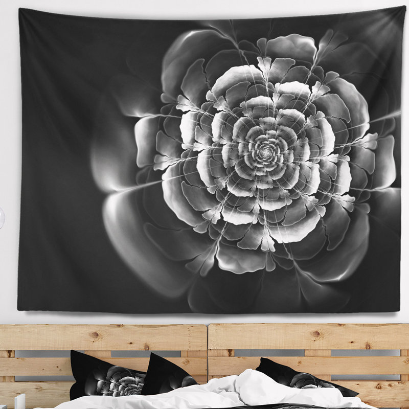 Tapisserie florale rose fractale, H 32 po x l 39 po