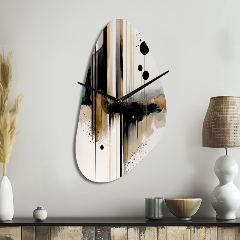 «Asil Abstract Transitional Modern Shapes I», horloge murale asymétrique en métal, Médium
