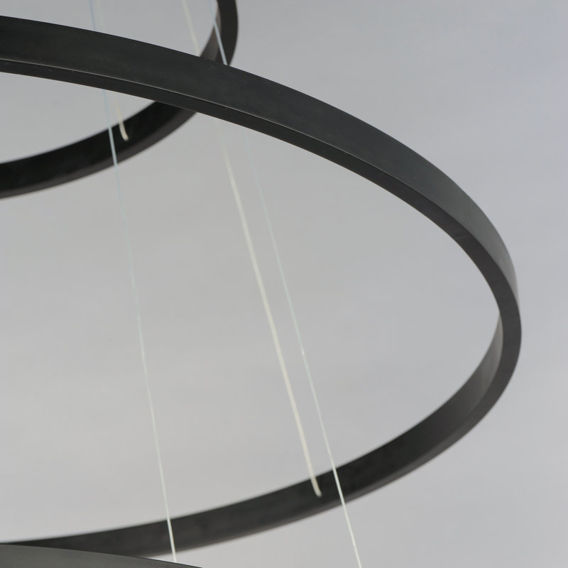 Luminaire suspendu à une lumière DEL à 4 niveaux Kayelee, Noir