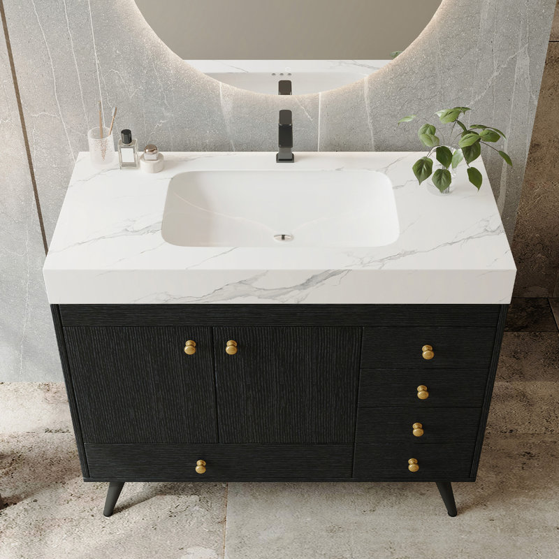 Freestanding Standard With Top