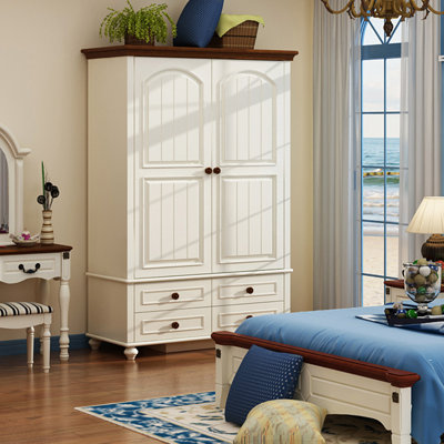 Armoire American Country Style