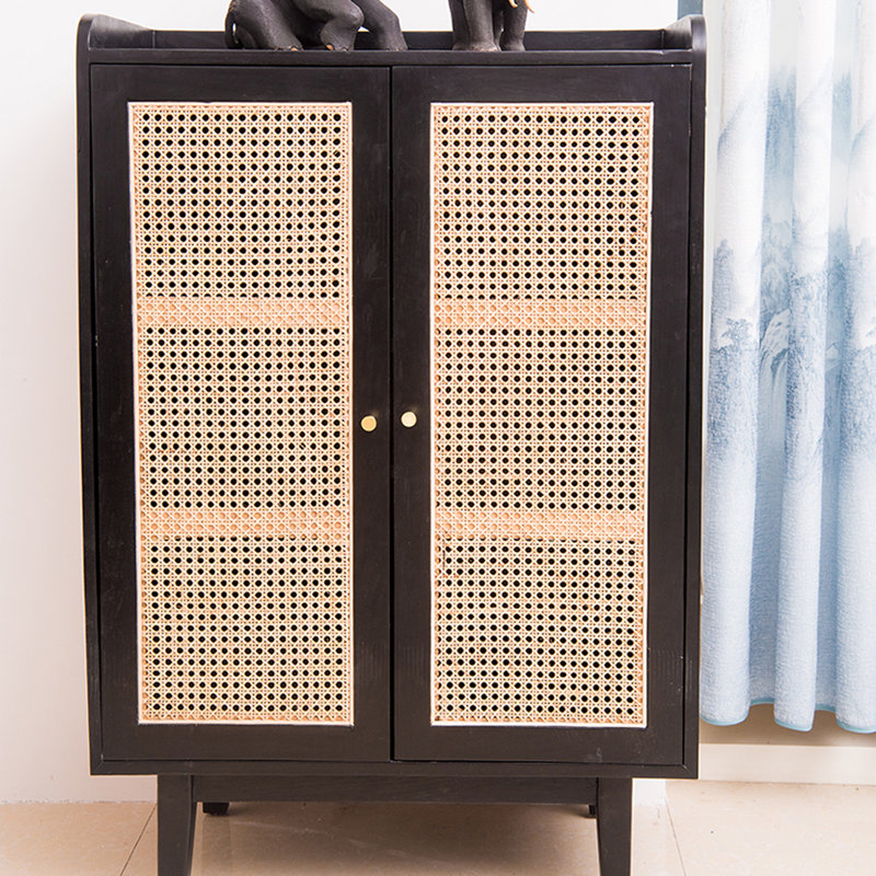 Armoire à chaussures de style sud-est asiatique, Noir