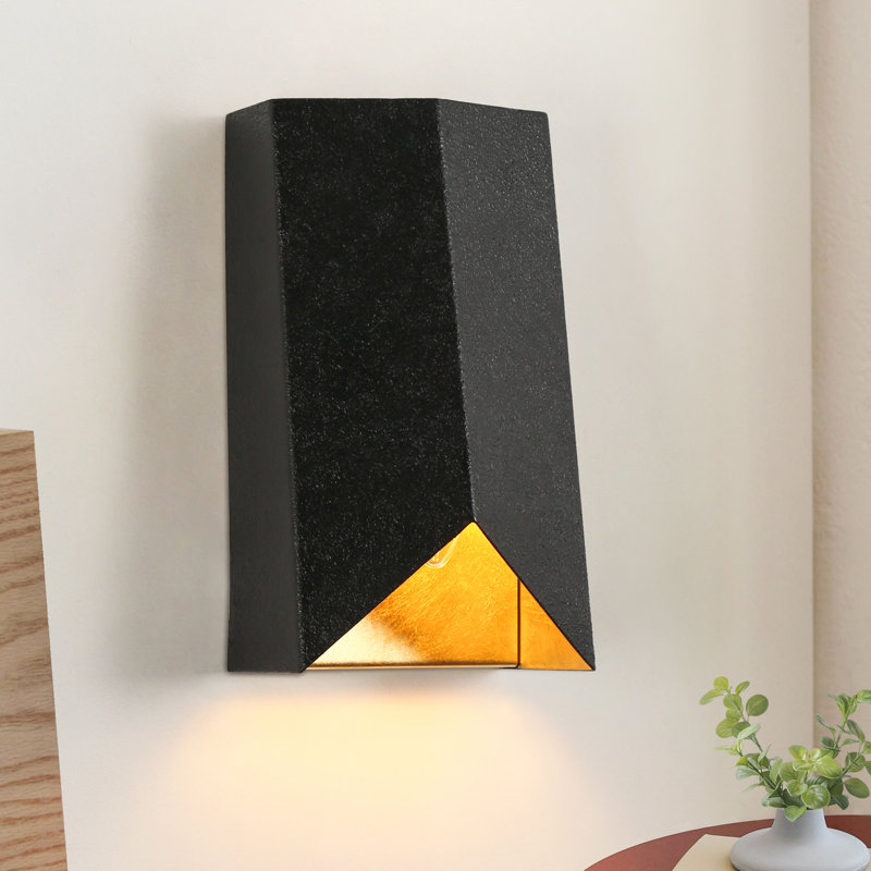 Applique murale moderne Adwita à 1 lumière, à intensité variable, en métal noir et doré, montage encastré pour chambre ou couloir