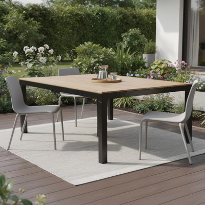 Table de jardin robuste en plastique brun et noir de 180 cm (71 po) avec trou pour parasol