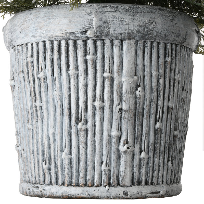 The Holiday Aisle® 22