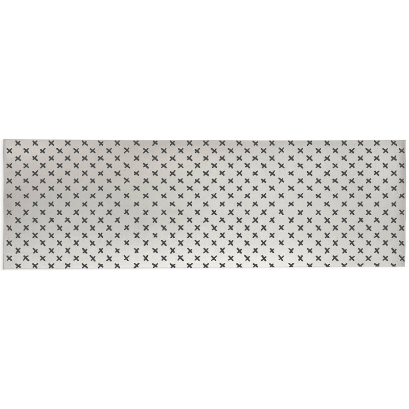 Criss Cross Non-Slip Outdoor Rug, Runner 2'6" x 8'