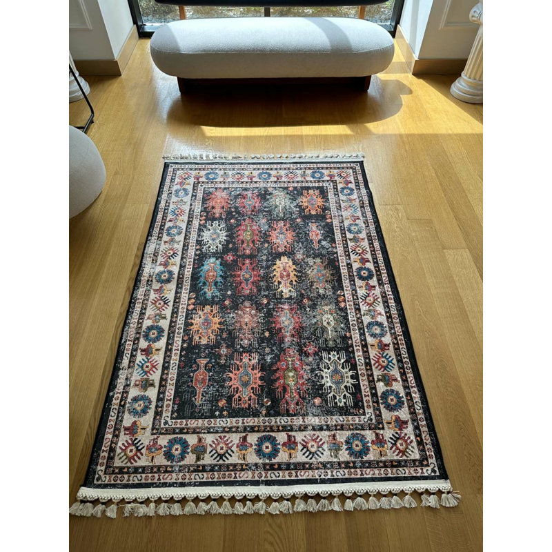 Coton imprimé marocain noir Toscana; Tapis chenille antidérapant, Rectangle 3 pi 3 po x 11 pi 6 po