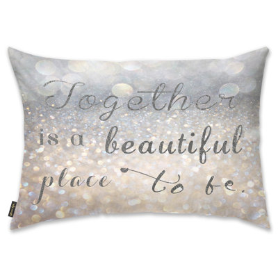 Magnifique espace pour être un coussin lombaire