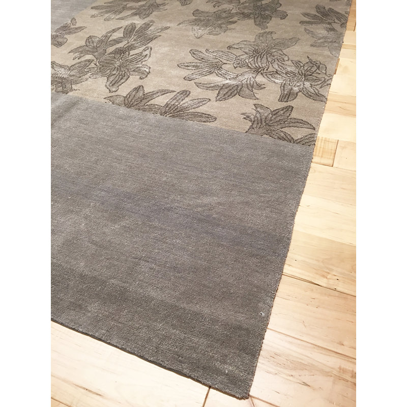 Lily Ii Hand-Knotted Area Rug in Titanium