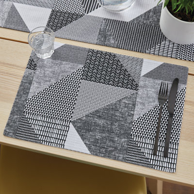 Larsson Geo Placemat Pair