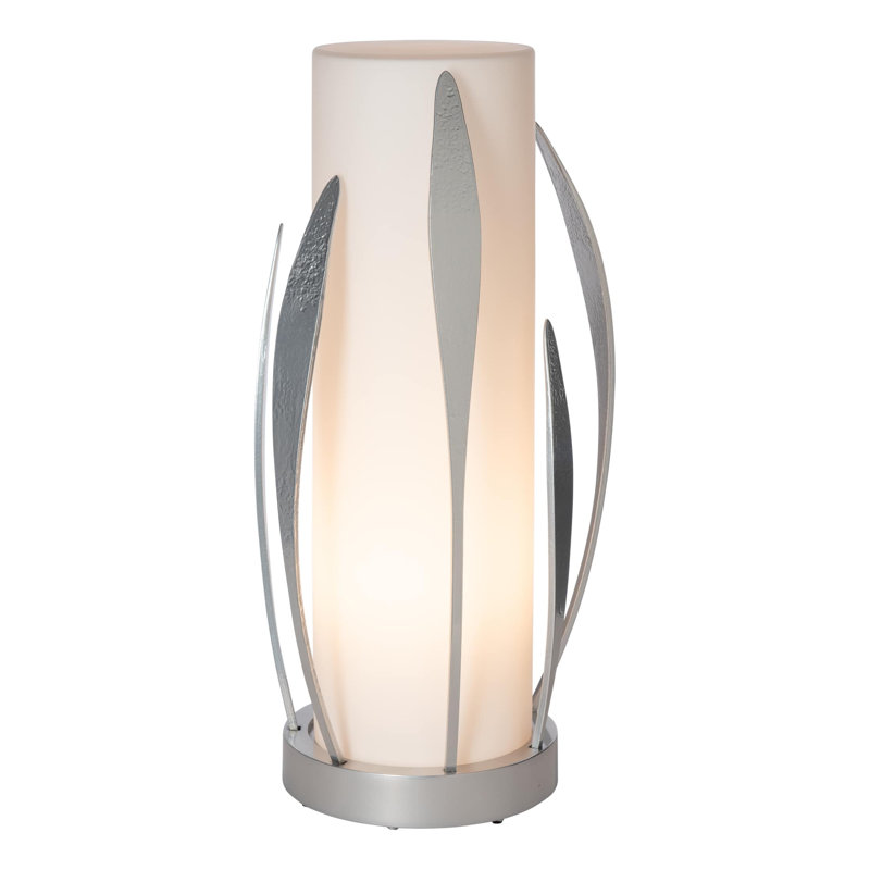 Lampe de table cylindrique Dahlia - abat-jour en verre givré opale, Platine rétro