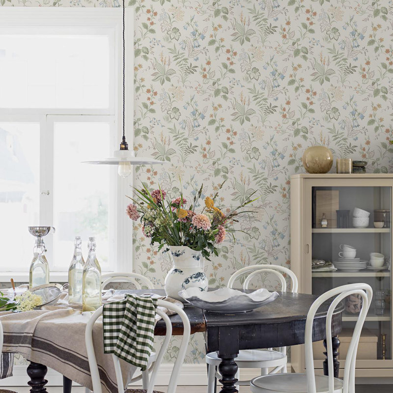 Boråstapeter Folklore Wallpaper, Ivory/Green