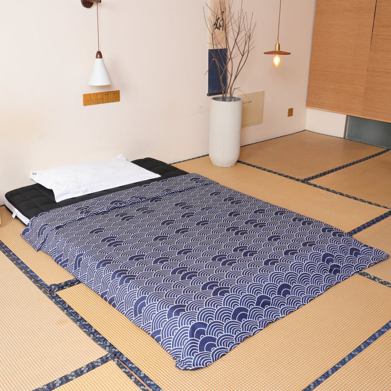 Matelas de futon pour matelas japonais, matelas de futon pliable en mousse à mémoire de forme de 4 po, tapis de couchage portatif pour le camping (nuages)