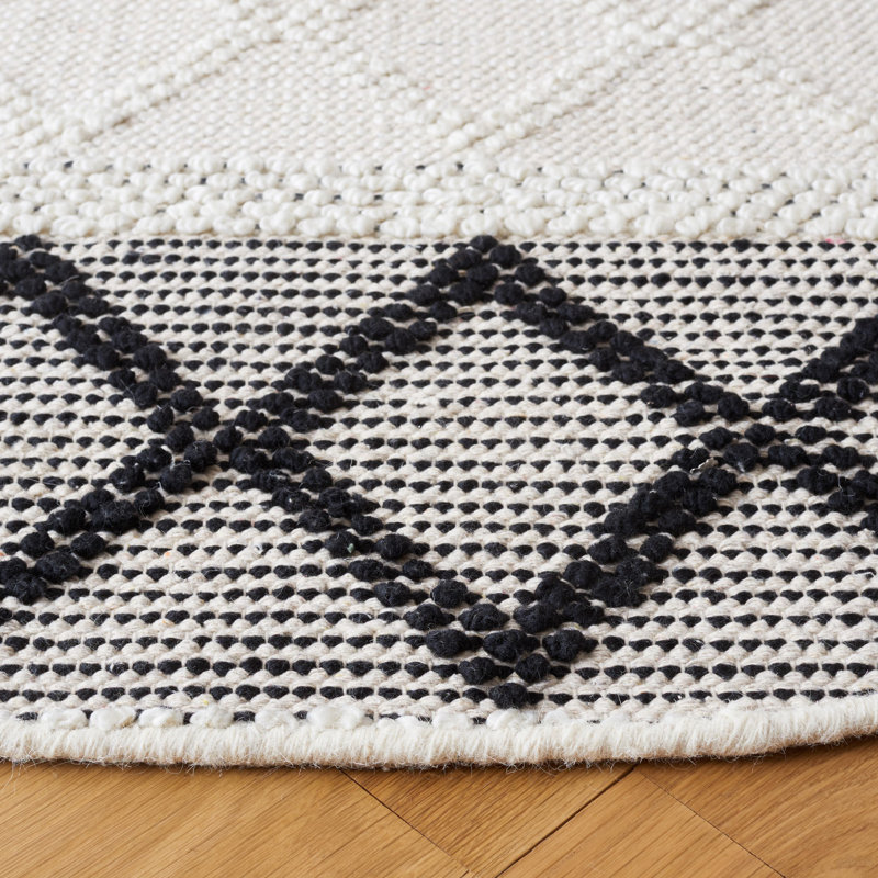 Hand Woven Wool/Cotton Geometric Rug in Ivory/Black, Runner 2'3" x 9'
