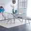 Ensemble de 6 chaises d'appoint pour la salle à manger, siège en plastique transparent avec pieds en métal argenté doux, conception moderne sans accoudoirs, l 17,3 po x H 32,7 po