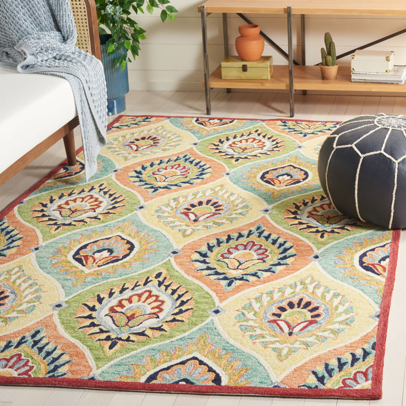 Marrie Tufted Wool Cotton With Latex Damask Rug in Rust/Green, Rectangle 5' x 8'