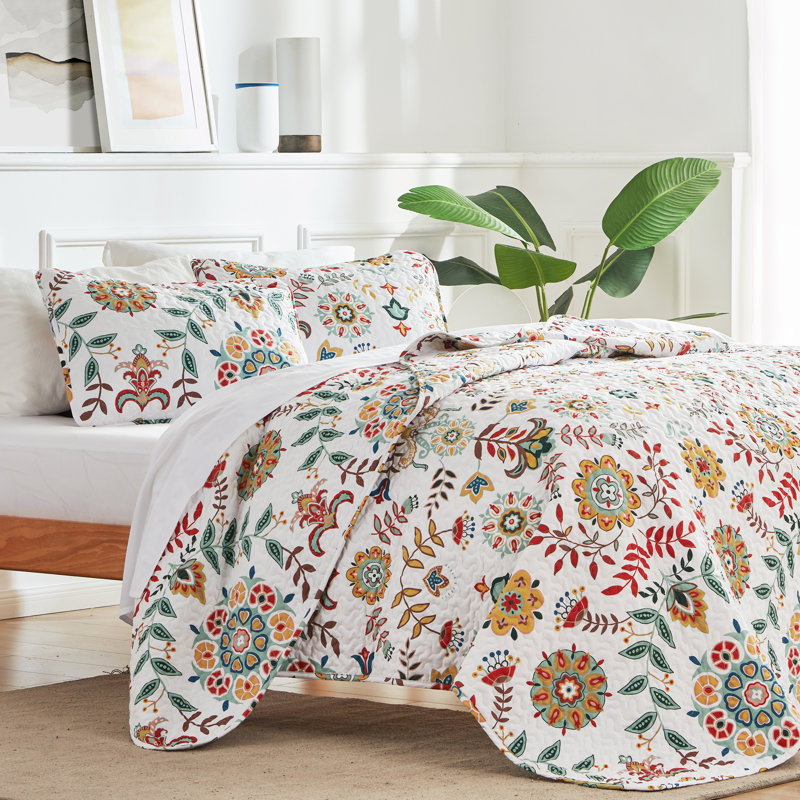 Ensemble de courtepointe à motif floral Hedvika, Courtepointe pour lit double/grand et 2 taies déc, Floral