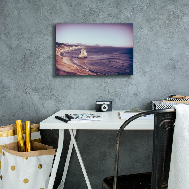 «Rock Coast» par Nathan Larson, art mural sur toile, H 12 po x l 18 po x P 0,75 po