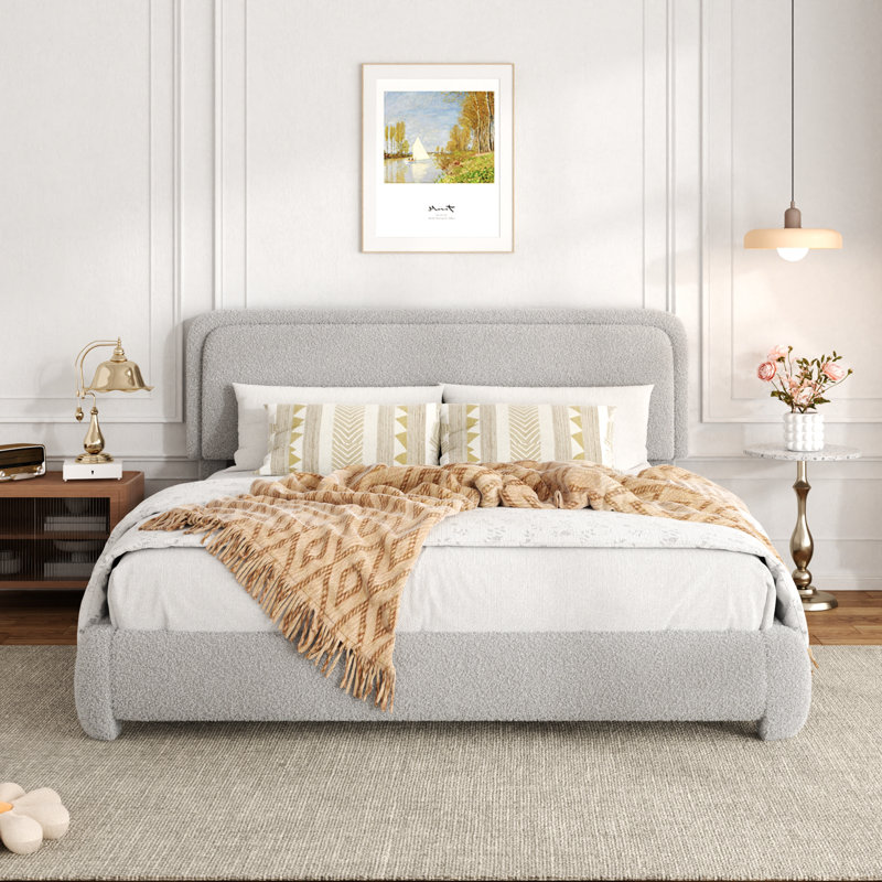 Base de lit tapissier avec tête de lit Haden, King, Gris clair