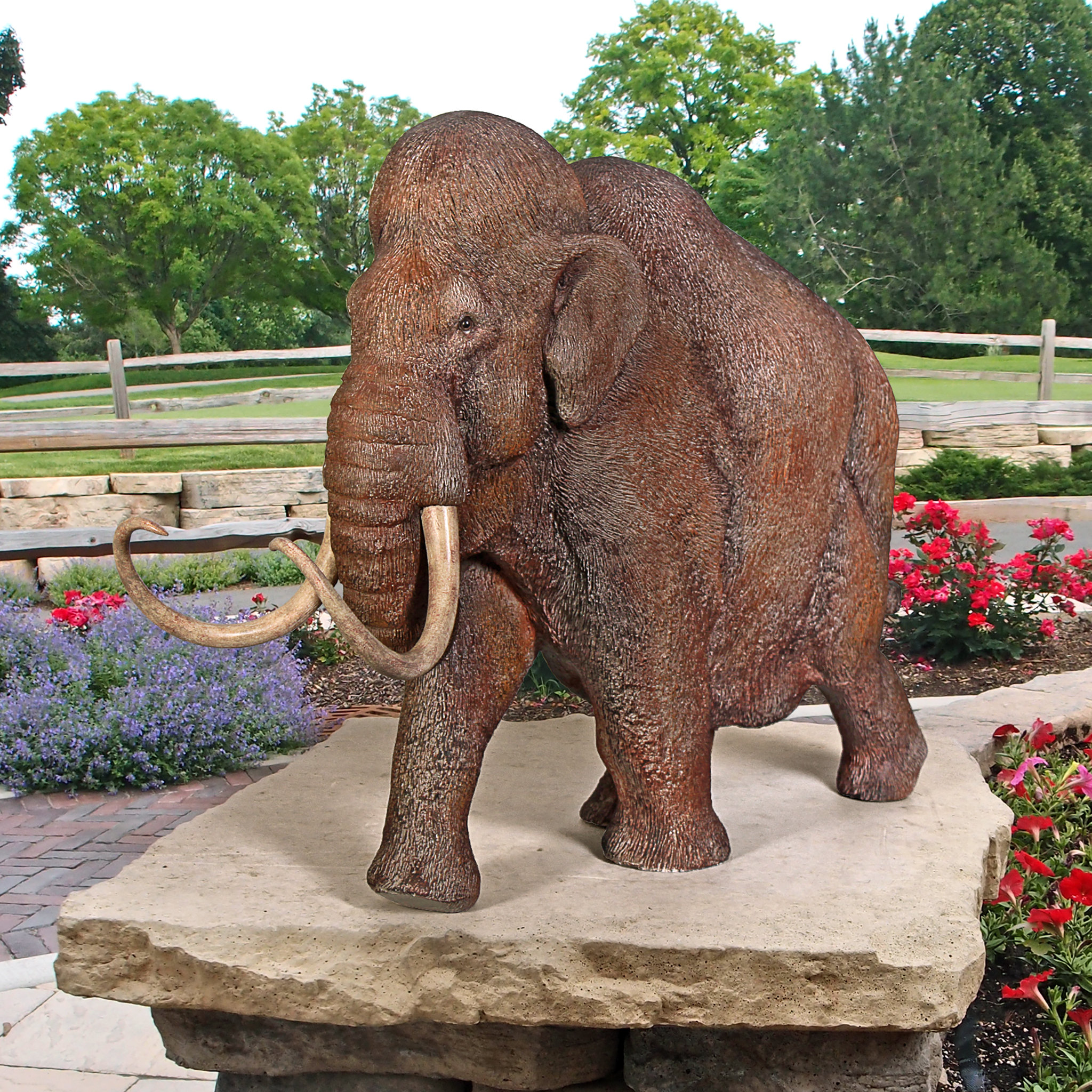 Design Toscano Woolly Mammoth, Elephant of the Ice Age Scaled Statue ...