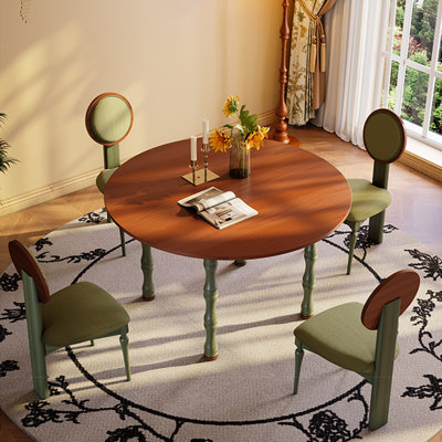 Ensemble de table ronde en bois massif de style français