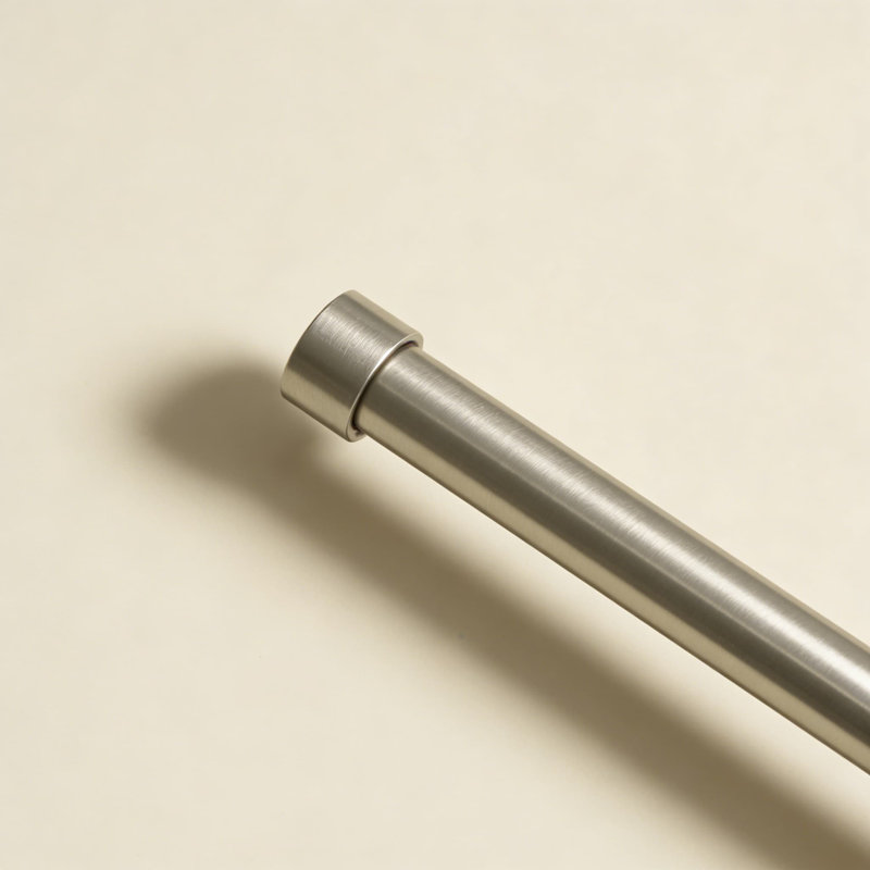 Ensemble de tringle à rideaux au design moderne - tringle télescopique réglable, comprend les supports, les faîteaux et la quincaillerie pour une installation facile
