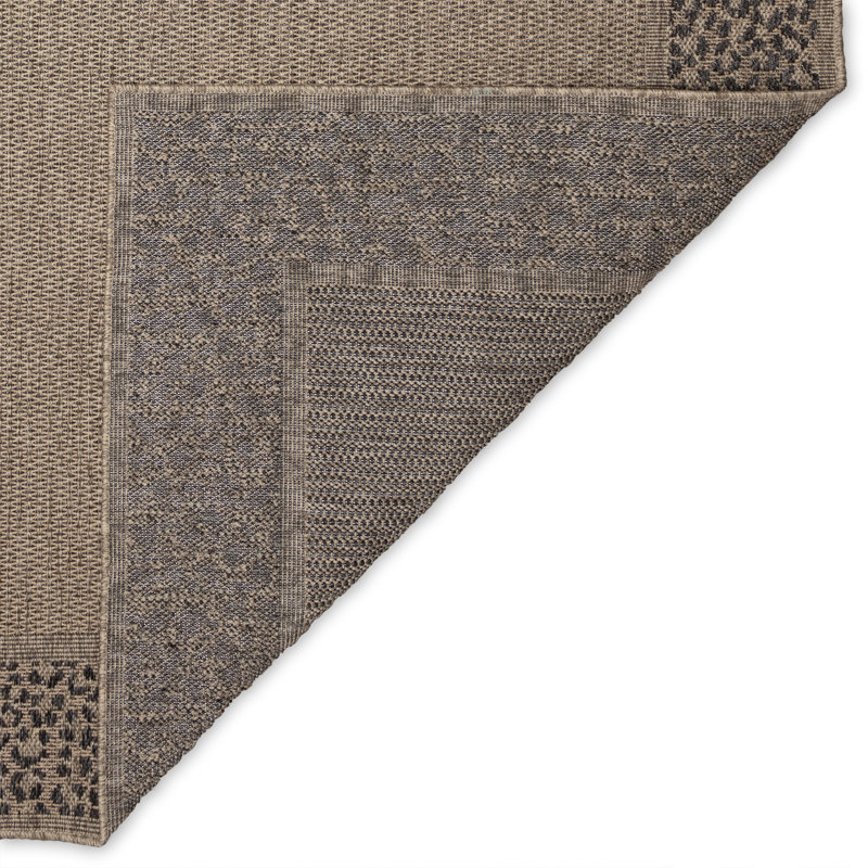 Tapis intérieur / extérieur Milenka, Rectangle 1 pi 11 po x 7 pi 6 po