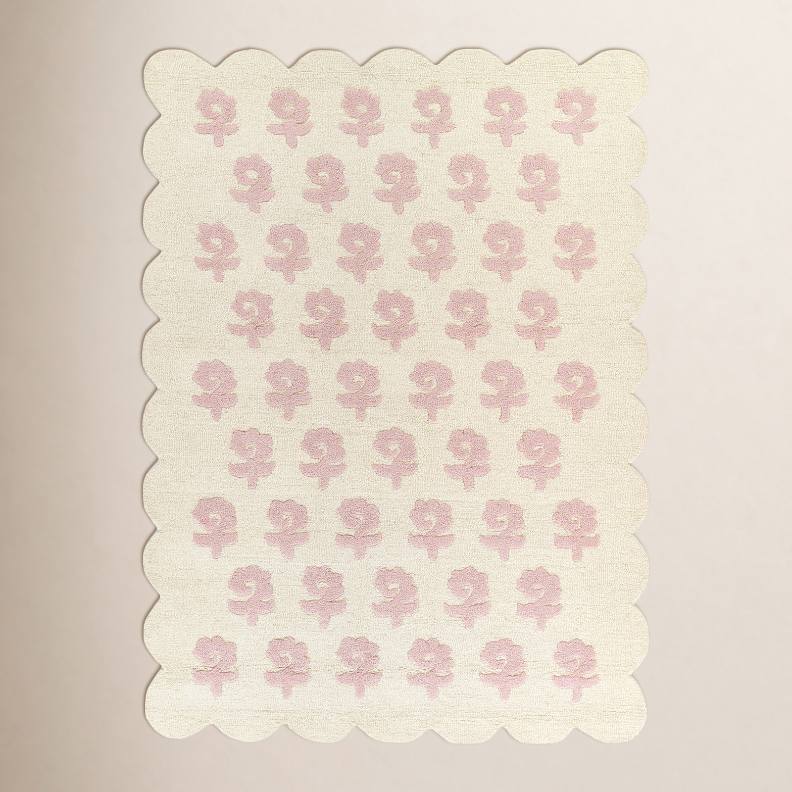 Lola Pink Hand-Tufted Floral Wool Rug, Rectangle 5' x 7'6"
