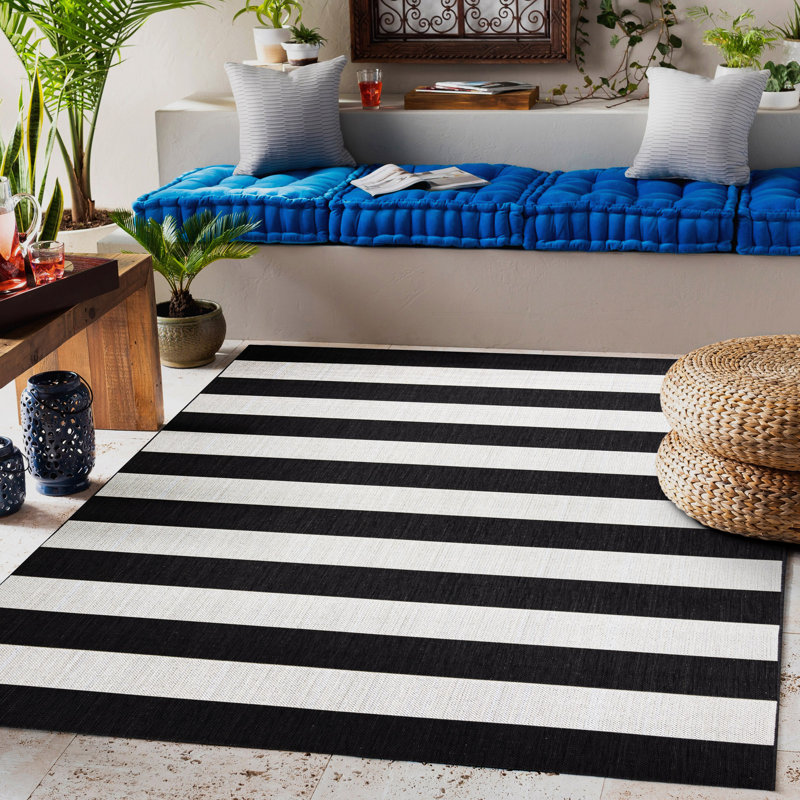 Malta Striped Indoor / Outdoor Area Rug, Rectangle 160 x 230cm