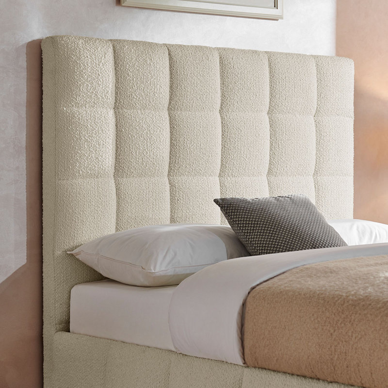 Upholstered Bed, Kingsize (5')