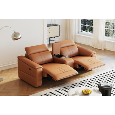 Fauteuil inclinable électrique avec réglage électrique et repose-pieds, revêtement en cuir respirant, rembourrage en mousse haute densité, structure en bois massif, design spacieux, compartiments de rangement et porte-gobelets, coloris brun technique simple