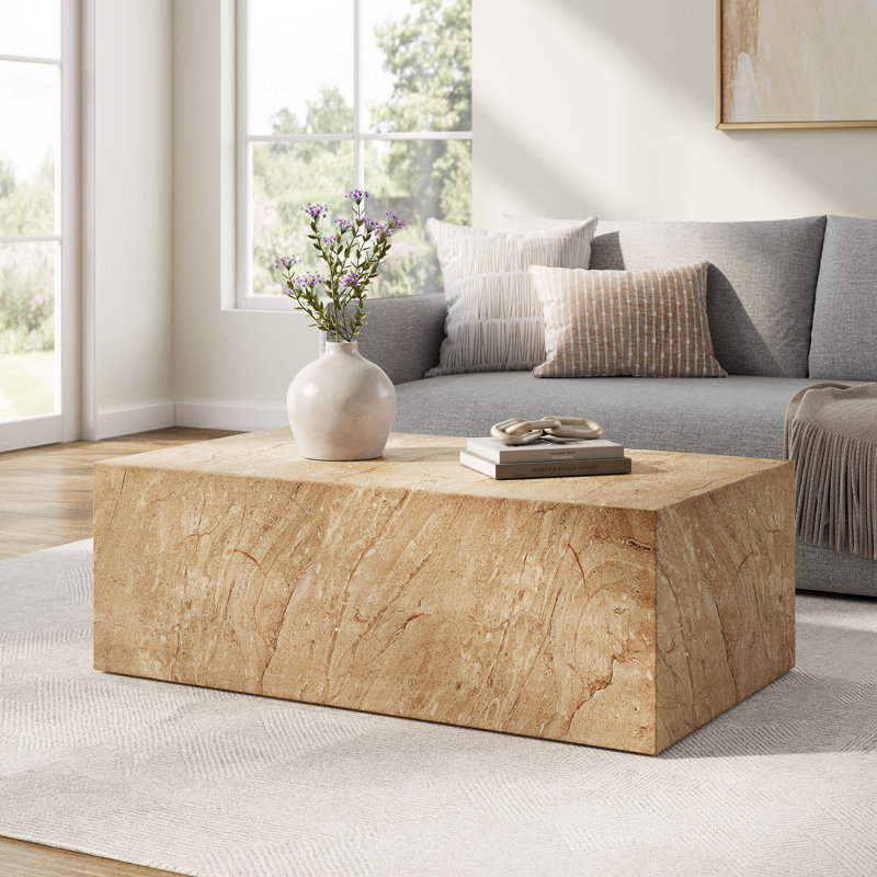 Table basse d'extérieur Jordana L 27,56 po x l 47,24 po Jordana, Travertin