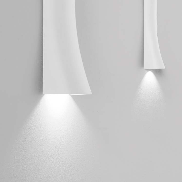 Wirth LED Flush Mounted Sconce, Matt White