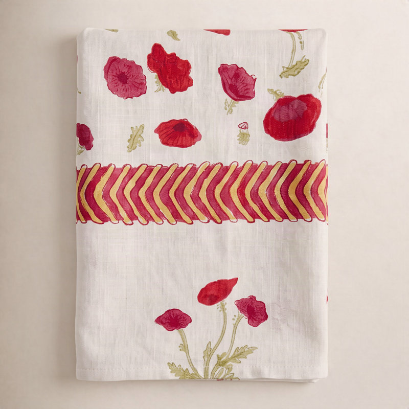 Brian Red/Cream/Green Tablecloth 90" - Round