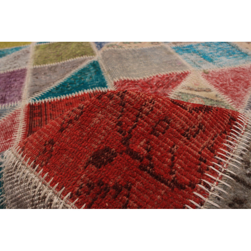 Tapis unique en laine noué à la main bleu / rouge / vert années 2010 5 pi x 6 pi 10 po Paulikens