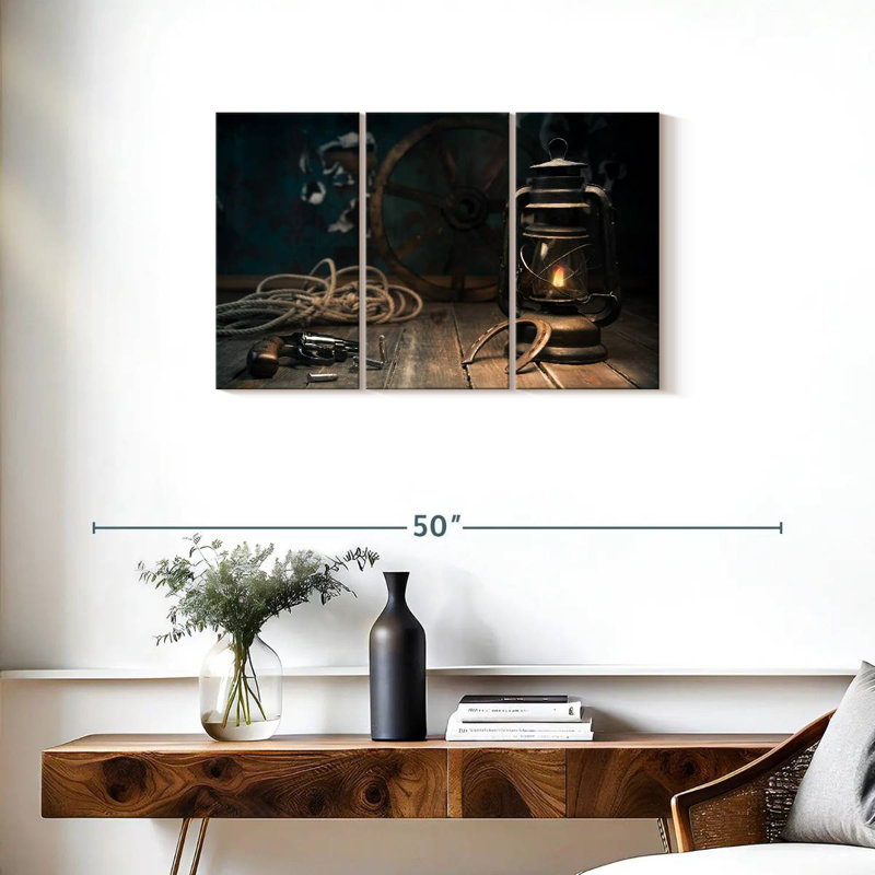 Lelar Western Style, 20" H x 33" W