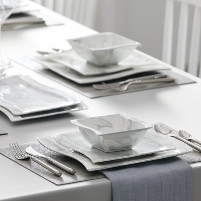 26-Piece Porcelain China Dinnerware Set, Service For 6 