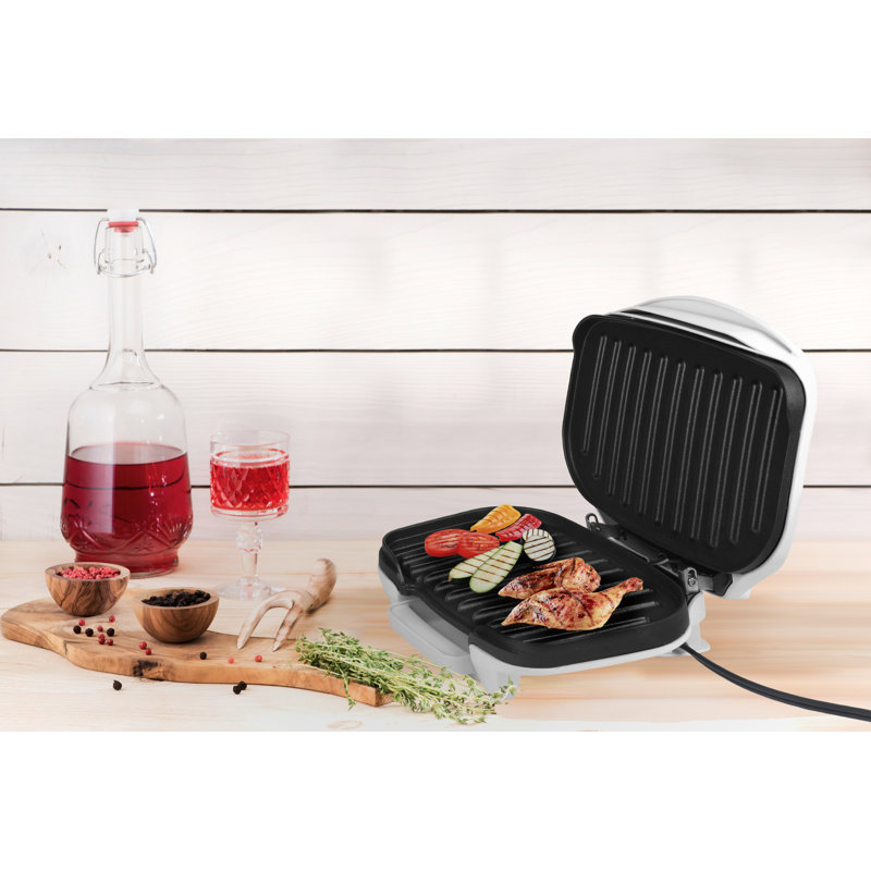 Courant 8'' Non Stick Electric Grill with Lid