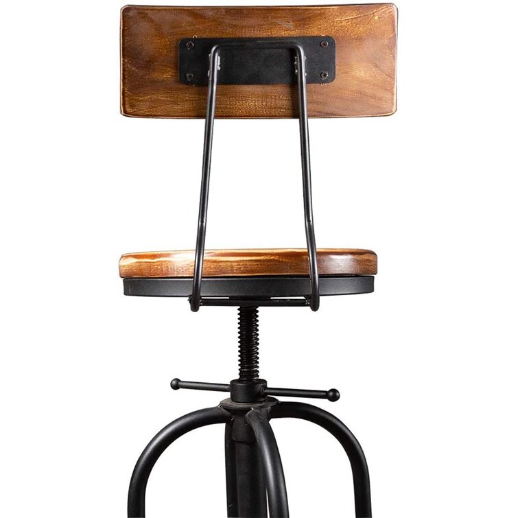 Saleh Bar & Counter Stool Williston Forge Color: Rusty, Seat Height: Counter Stool (24” Seat Height)