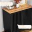 Armoire noire avec porte grillagée rayée et structure en métal, design moderne pour le rangement à la maison, construction spacieuse, bureau de rangement