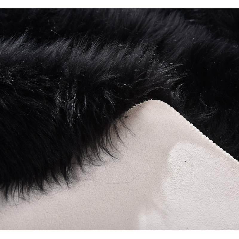 Mamdouh Faux Sheepskin Indoor Rug, Rectangle 9' x 12'