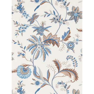 La soie brodée Seraphine de The MET x The House
