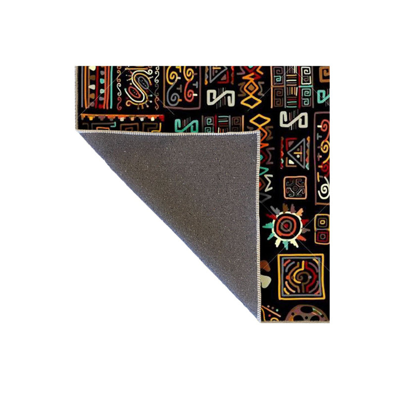 Tapis décoratif noir multicolore à motif géométrique, Sous-tapis carré 3 pi 3 po inclus