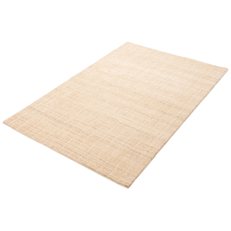 Tapis beige intemporel 5 pi 1 po x 7 pi 9 po