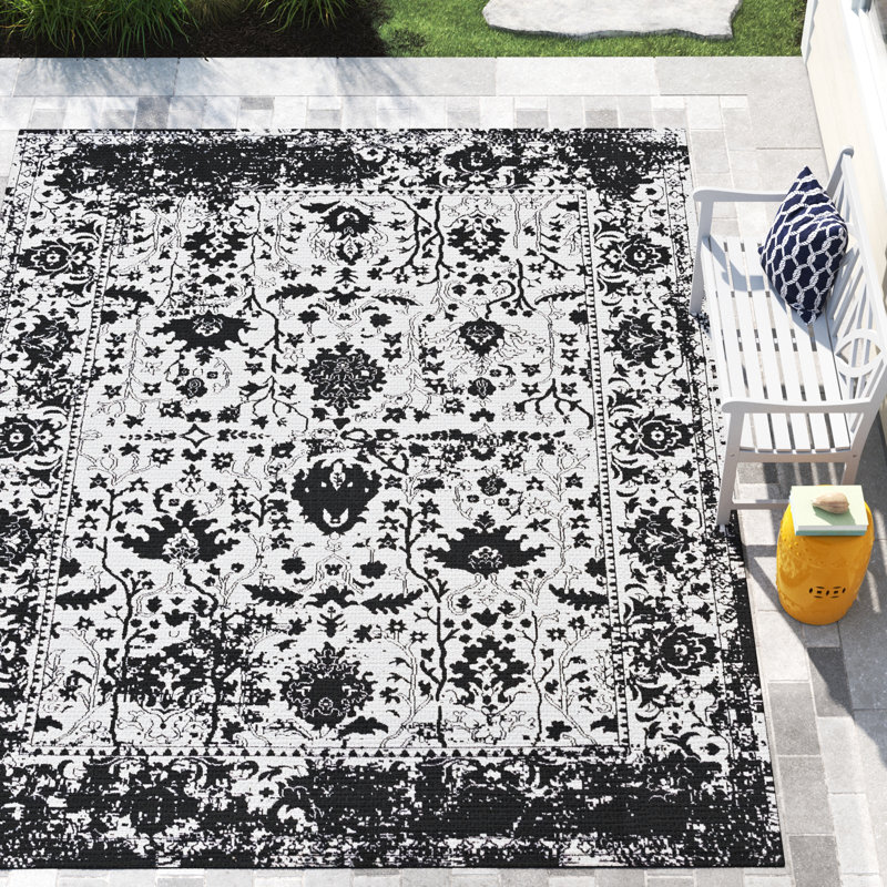 Ortilio Oriental Area Rug, Rectangle 10' x 13'1", Black